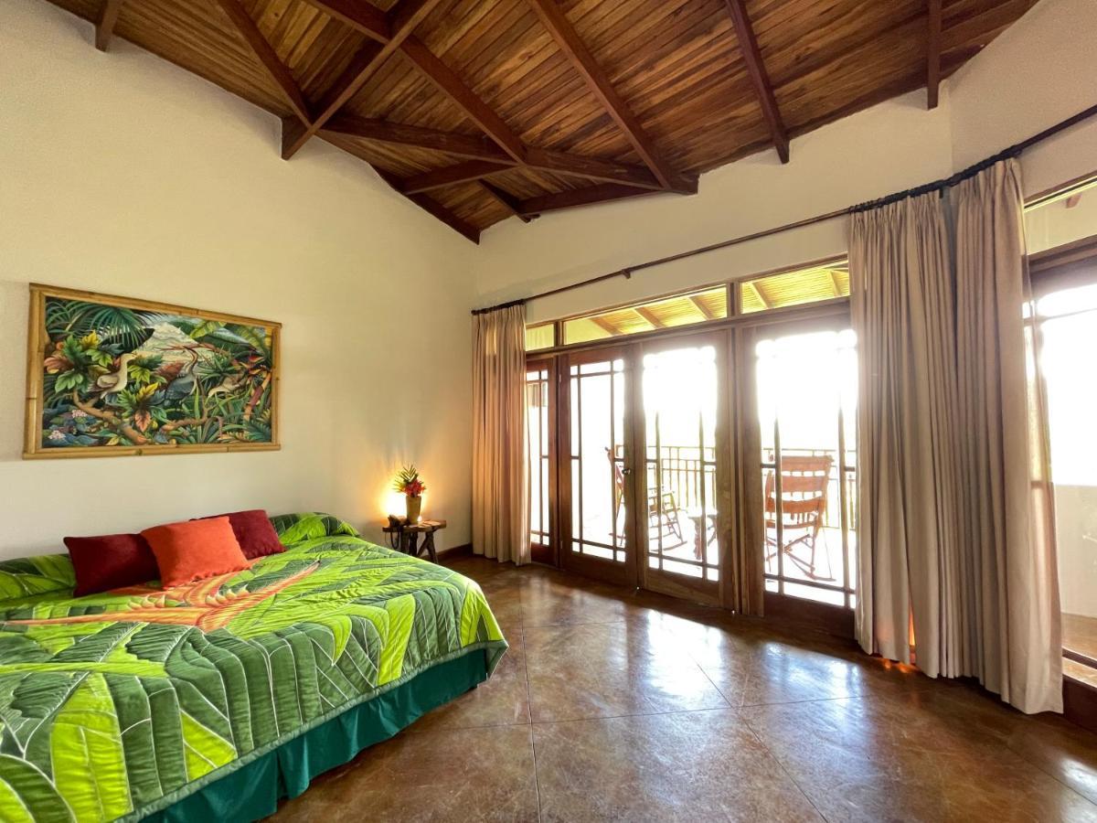 Lost Iguana Resort And Spa La Fortuna Ngoại thất bức ảnh