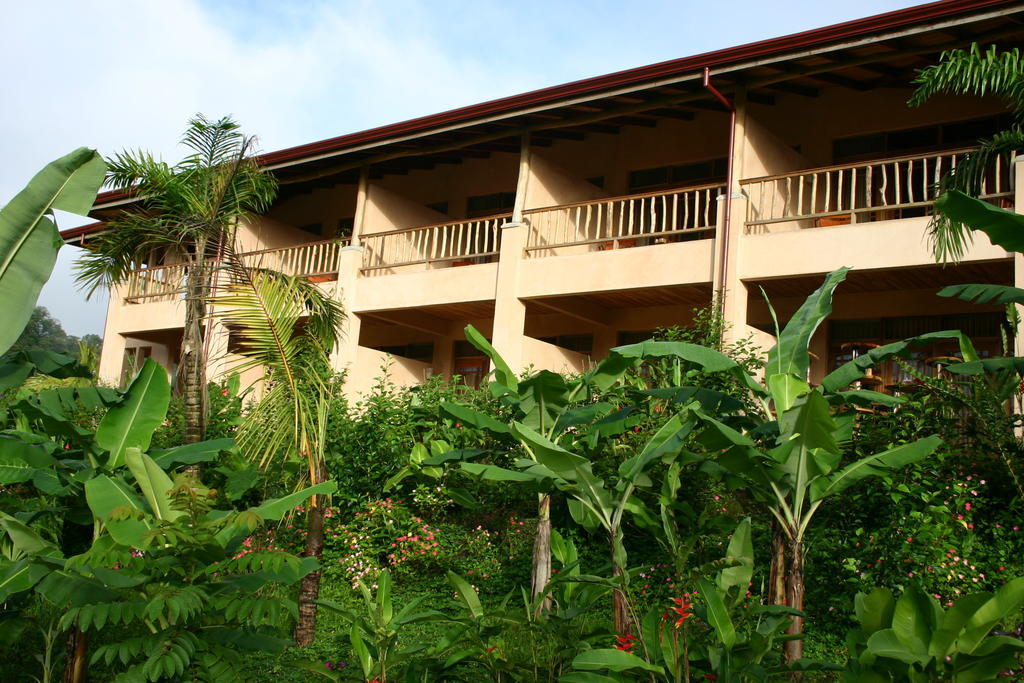 Lost Iguana Resort And Spa La Fortuna Ngoại thất bức ảnh